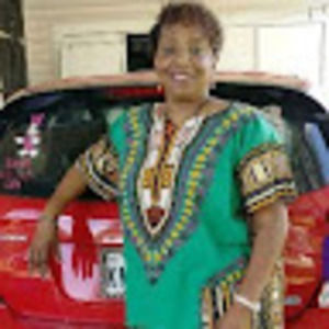 Meet your Posher, Cynthia